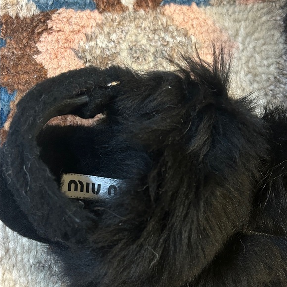 Miu Miu Black Faux Fur Slippers - Picture 2 of 7